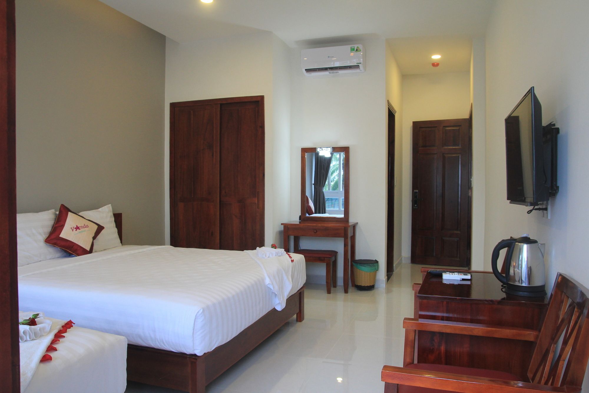 Vanda Hotel Phú Quốc Exterior foto